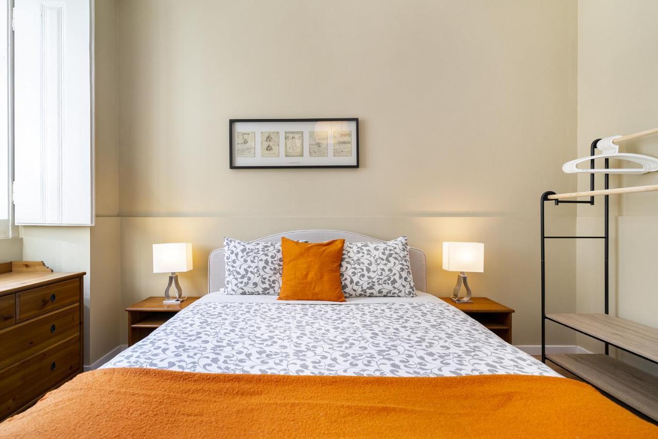 Whome Urban Comfort: 1-br Near Airport & Train Station Apartment Lissabon